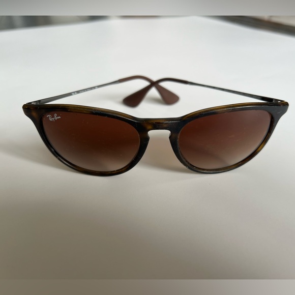 Ray-Ban Erika - Picture 2 of 5